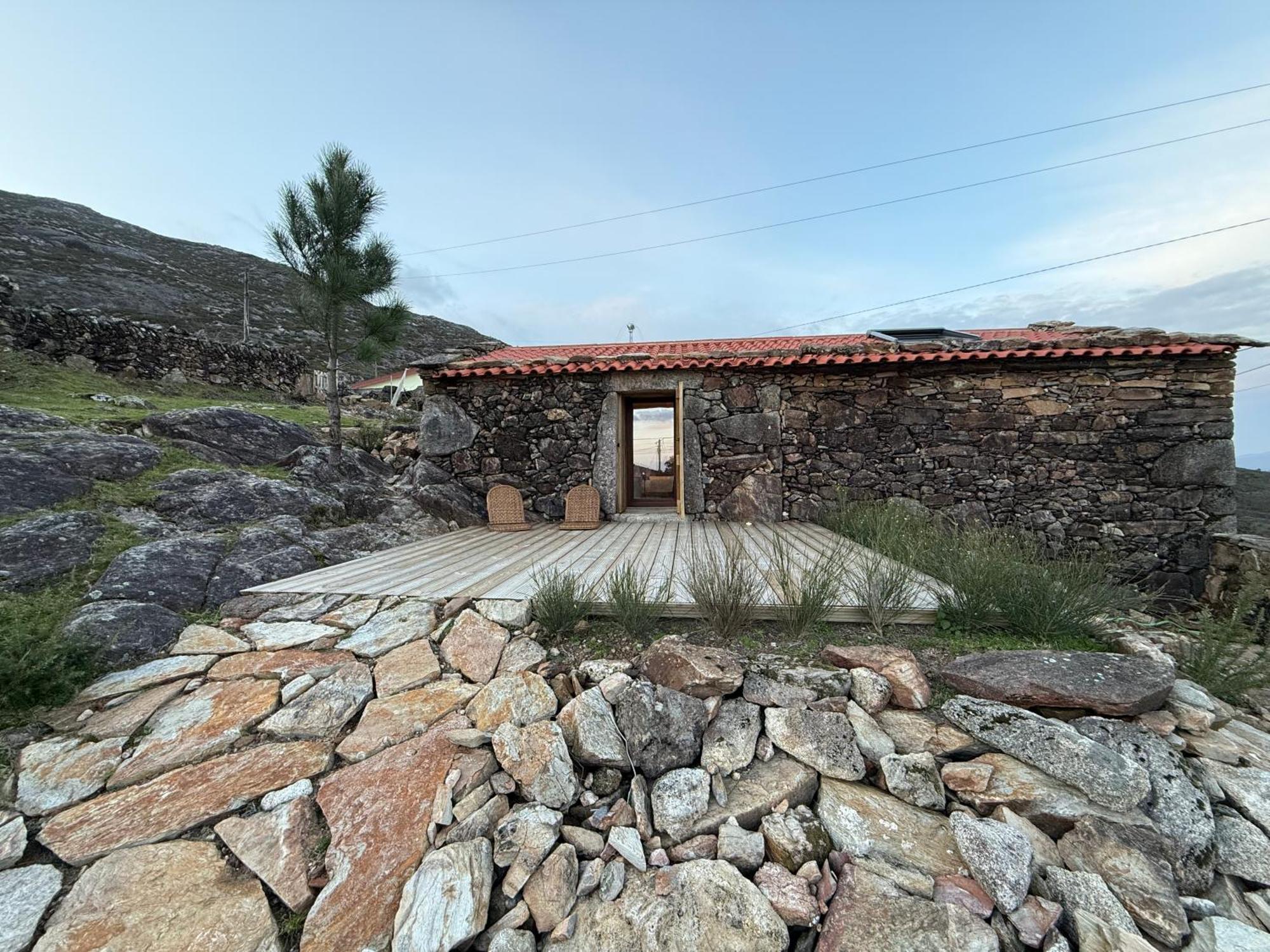 Cerquido By Nhome Oda fotoğraf